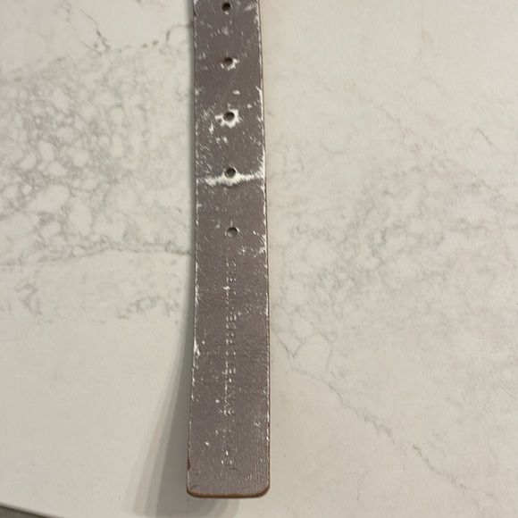 193. Michael Kors faux leather belt with silver MK lock detail on buckle - Picture 8 of 9